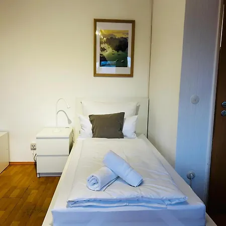 P1 Teams Zentral I150m2 I Eg Fuer 6 I Wasch I P I *