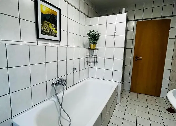 아파트 P1 Teams Zentral I150m2 I Eg Fuer 6 I Wasch I P I *