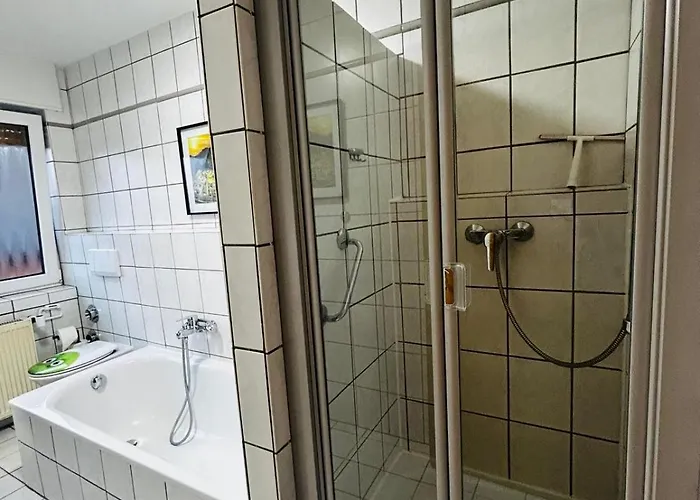 아파트 P1 Teams Zentral I150m2 I Eg Fuer 6 I Wasch I P I *