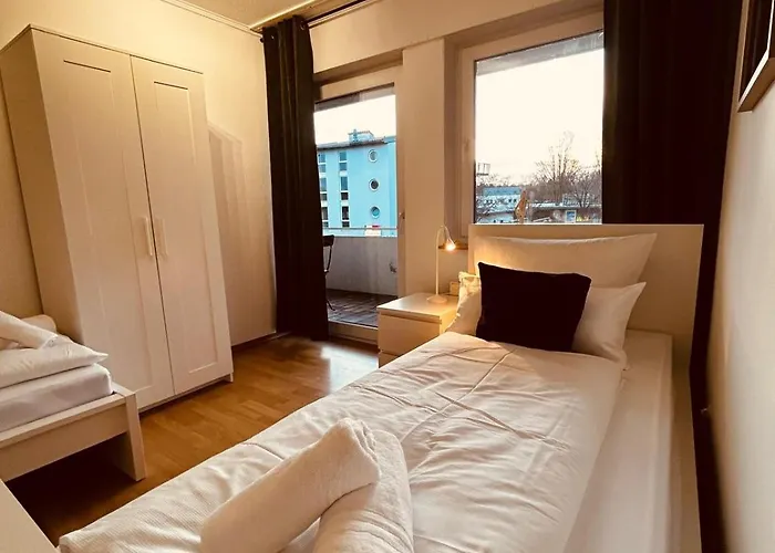 P1 Teams Zentral I150m2 I Eg Fuer 6 I Wasch I P I